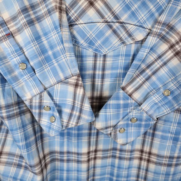 Ariat Flame Resistant Work Shirt Mens L Blue Brown Plaid Snaps CAT 2 - Picture 7 of 11
